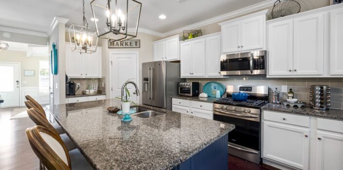 Wyspa kuchenna z wbudowaną chłodziarką z terakoty: cisza, świeżość i zero prądu