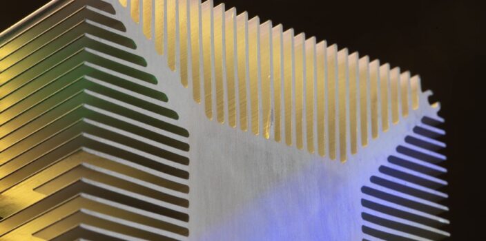 Ściany, które magazynują ciepło: panele i meble z PCM w nowoczesnej aranżacji mieszkania